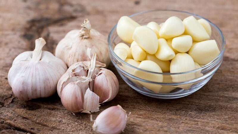 Health Benefits of Garlic: What Occurs If You Eat Garlic Every Day on an Empty Stomach?