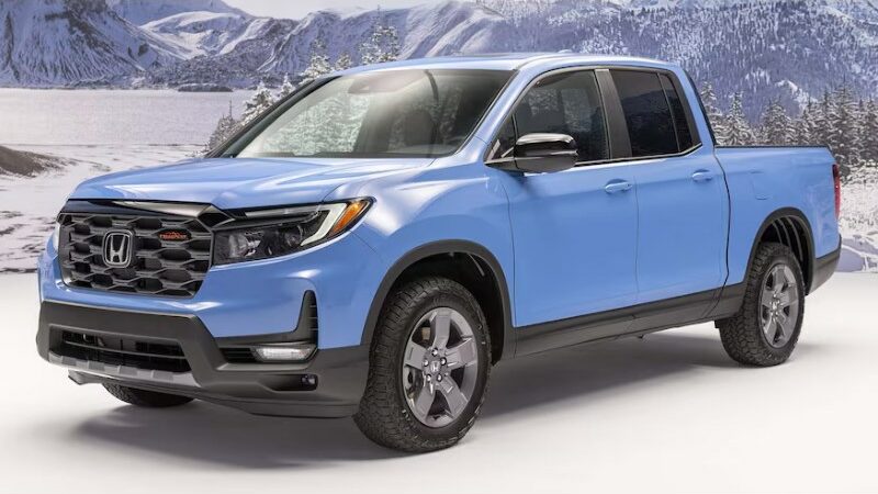 Honda is Recalling 187,000 Ridgelines Due to a Backup Camera Problem