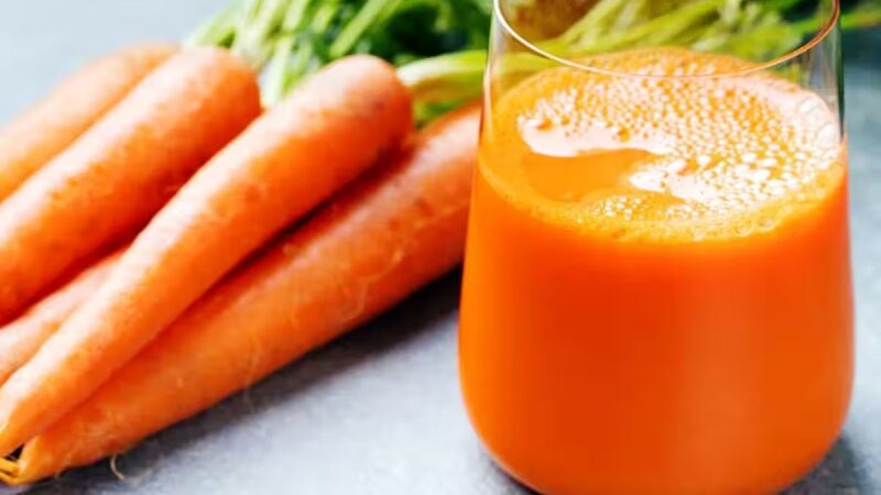 5 Unexpected Health Advantages Of Having A Glass Of Carrot Juice Every Morning