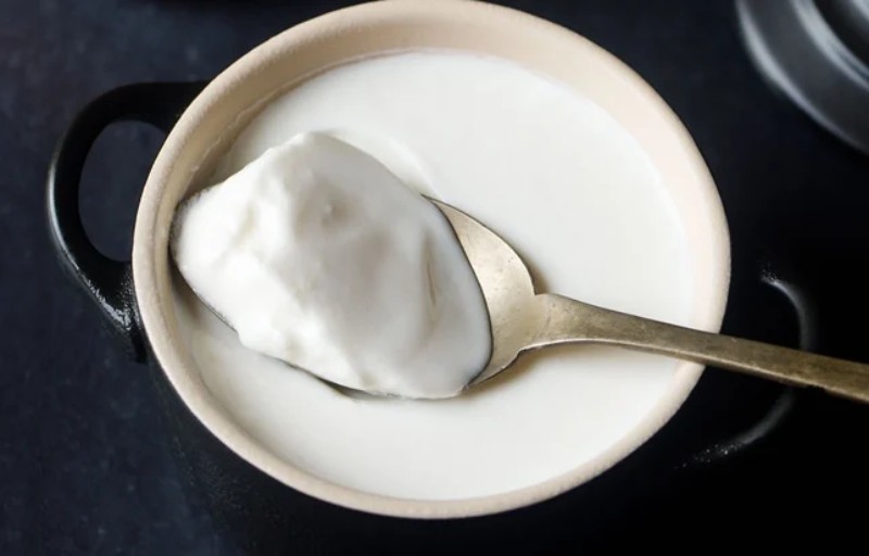 Don’t Combine These 5 Foods With Curd to Prevent Indigestion