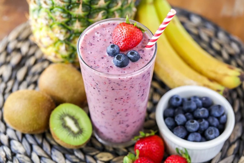 Smoothie With 5 Frozen Fruits To Control Your Heart Health During Monsoon