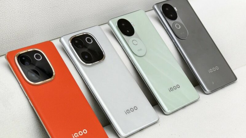 iQOO Z9s and Z9s Pro Unveiled in India With Curved AMOLED Display and a Slim Design