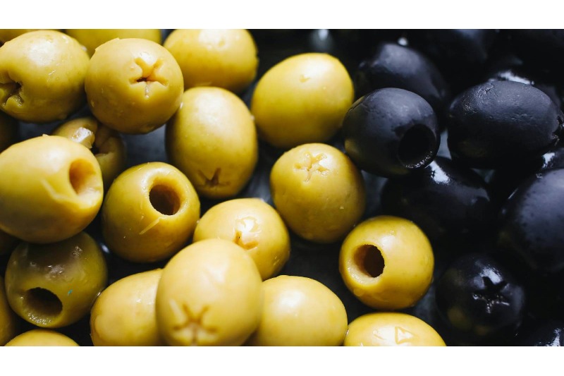 5 Reasons to Eat Olive Fruits for Eye Health and Weight Loss