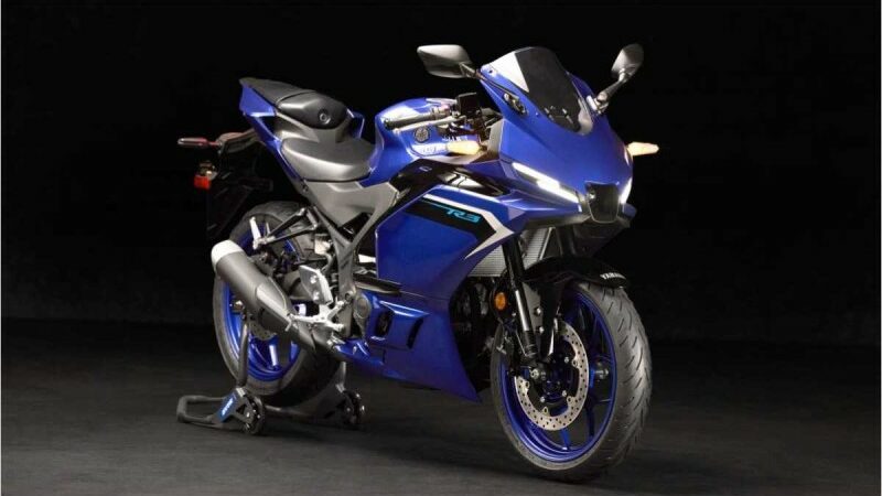 2025 Yamaha R3 Unveiled With New Features & Styling