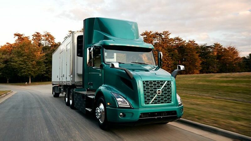 70 Volvo VNR Electric Trucks are on their Way to California as Part of the SWITCH-ON Project