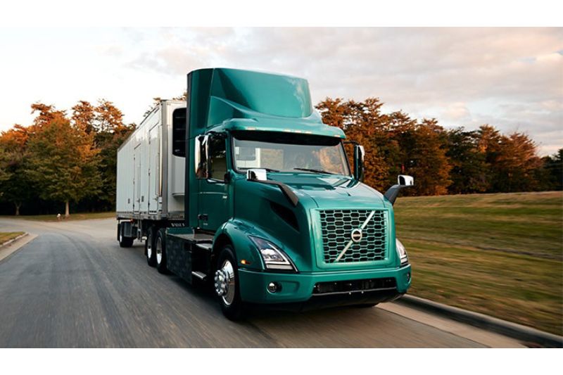 70 Volvo VNR Electric Trucks are on their Way to California as Part of the SWITCH-ON Project