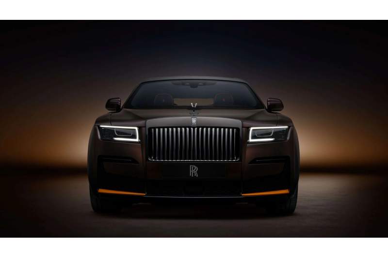 Rolls-Royce Reveals New Black Badge Ghost Series II