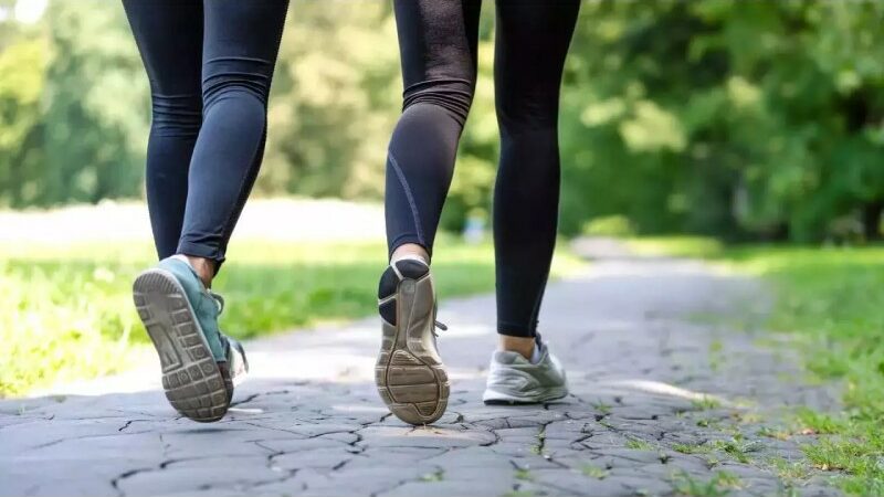 Walking After Eating Has Health Benefits for Your Heart, Digestion, and Blood Sugar Control