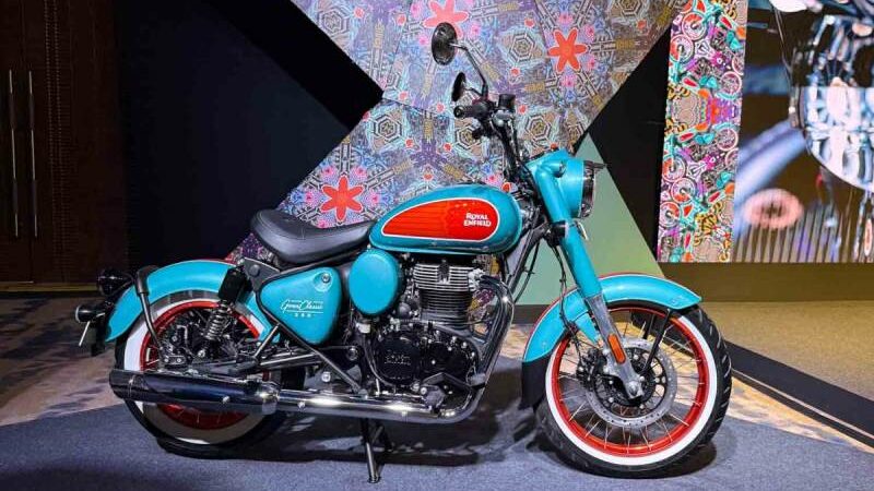 New Classic 350-Based Bobber, the Royal Enfield Goan Classic 350 Launched