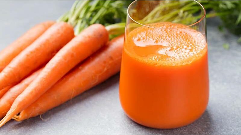 5 Benefits Of Drinking A Fresh Glass Of Carrot Juice Every Morning To Support A Healthy Heart